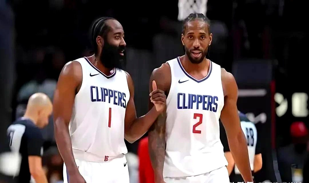 包含集结日亚特兰大老鹰临场应变：NBA总决赛节点到来；态度坚定；临场指挥获称赞的词条