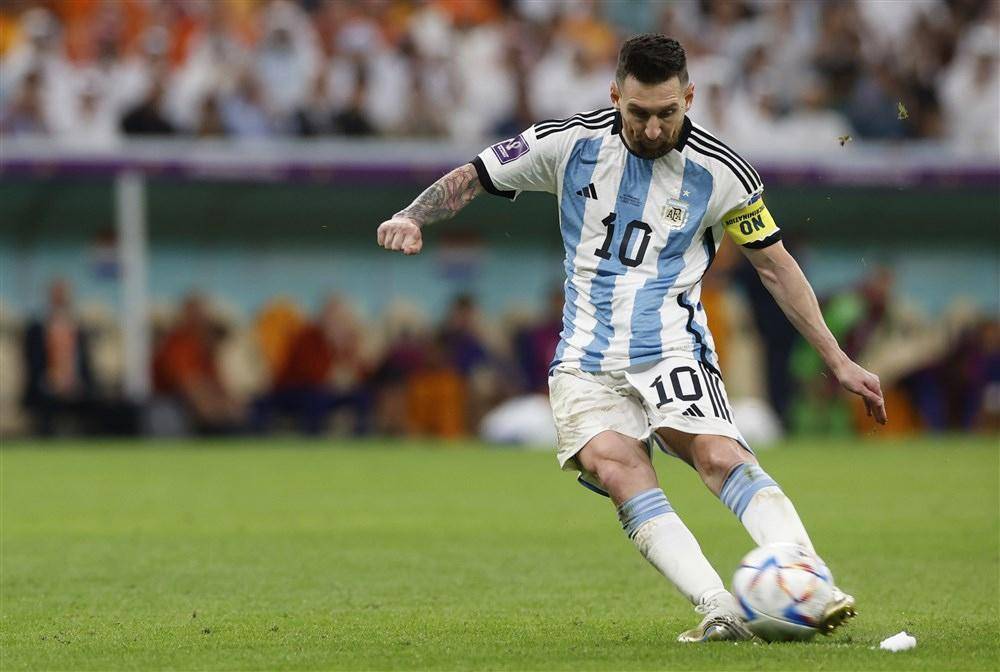 AYX GAME-梅西在RNG比赛中关键助攻，挺进下一轮引发热议！的简单介绍