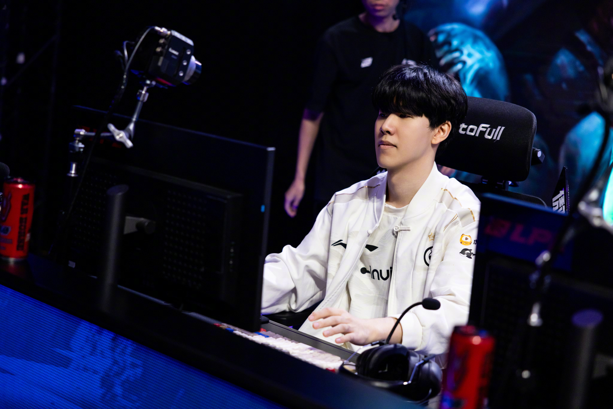 AYX GAME-包含Scout在TES比赛中绝杀，爆冷引发热议！的词条