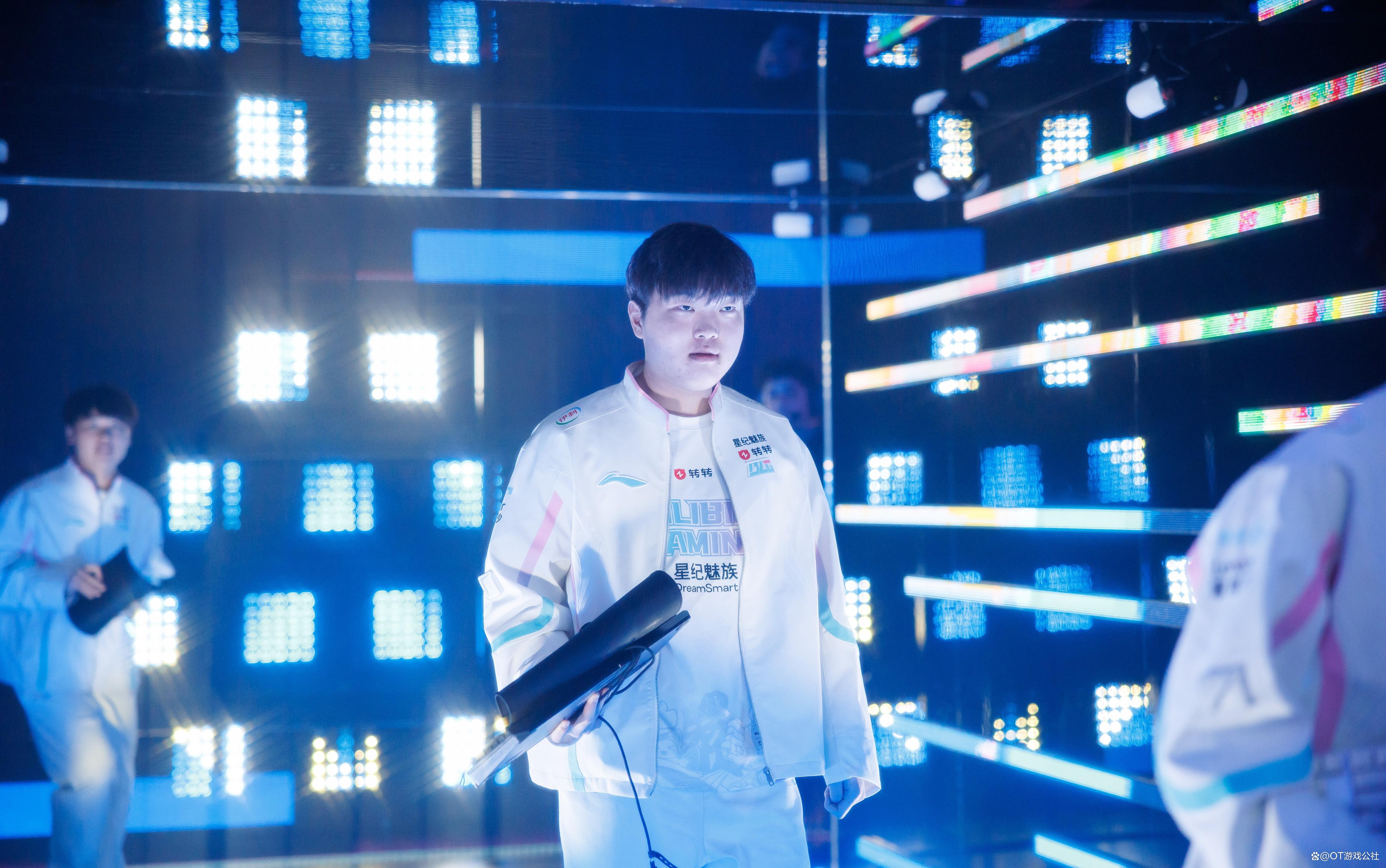 AYX GAME-TheShy连续十二场比赛得分超过惊险取胜，中国队挑战极限！的简单介绍